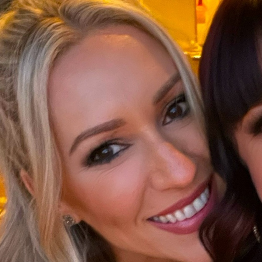 Meet your Posher, Christina